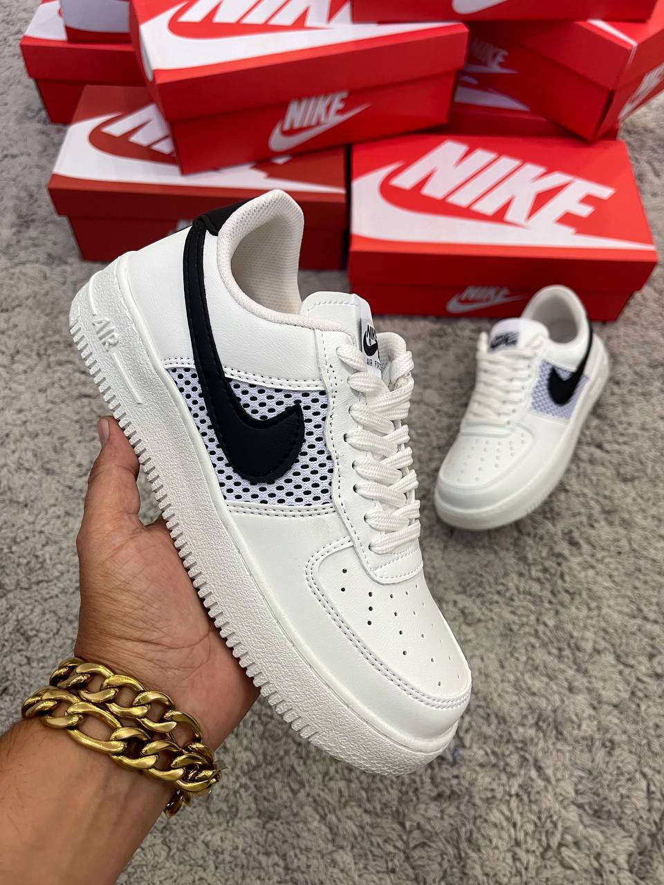 Air Force 1 “logo negro” "Baja calidad"
