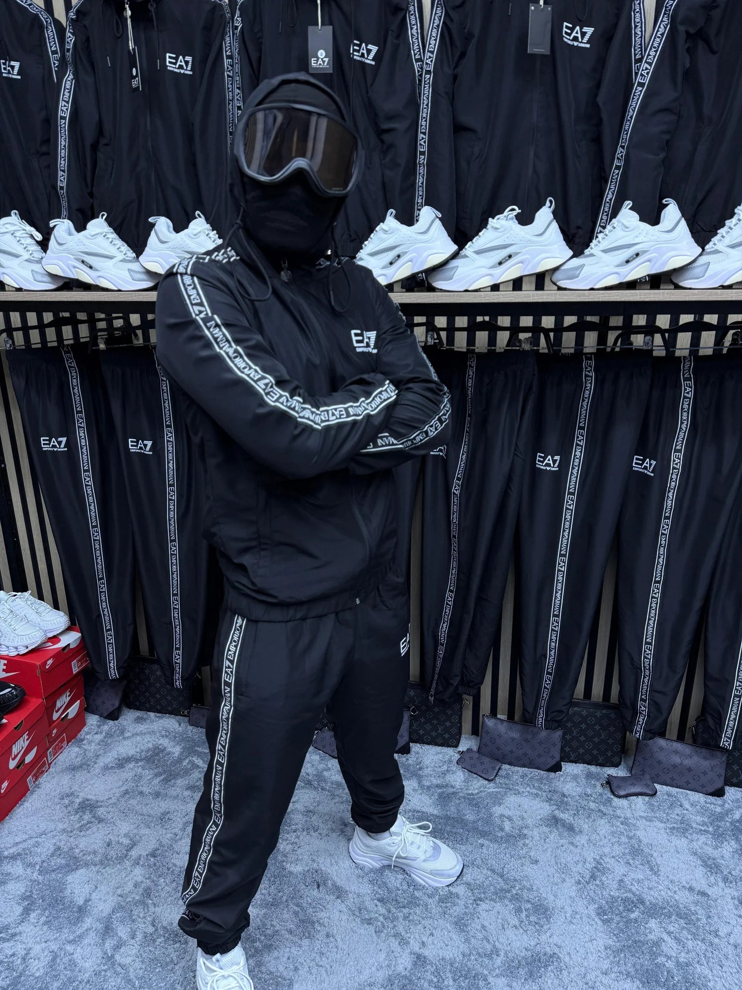 Chándal armani (negro)