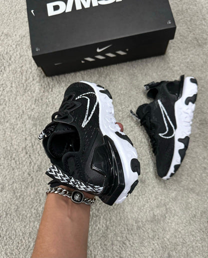 Nuevas Nike React vision “negro”