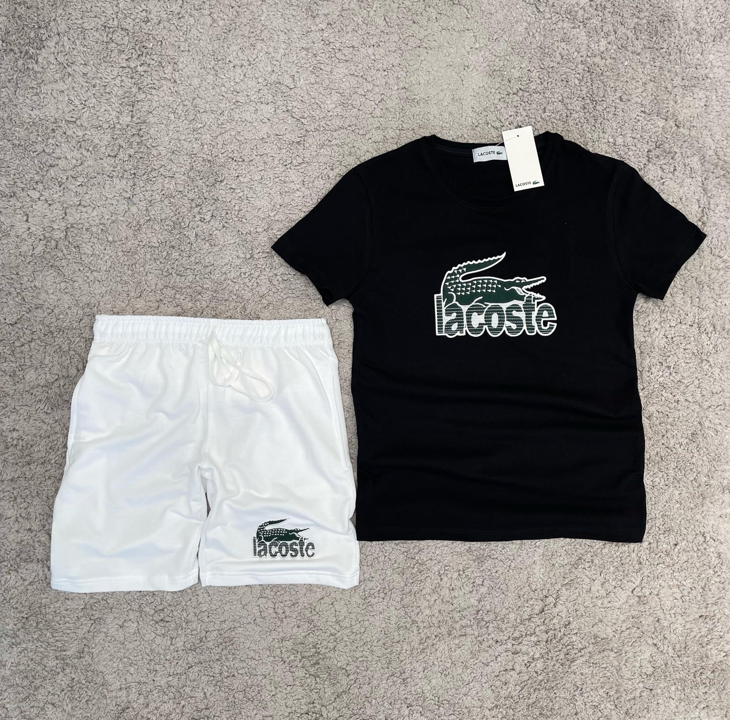 Nuevo Conjunto de verano Lacoste