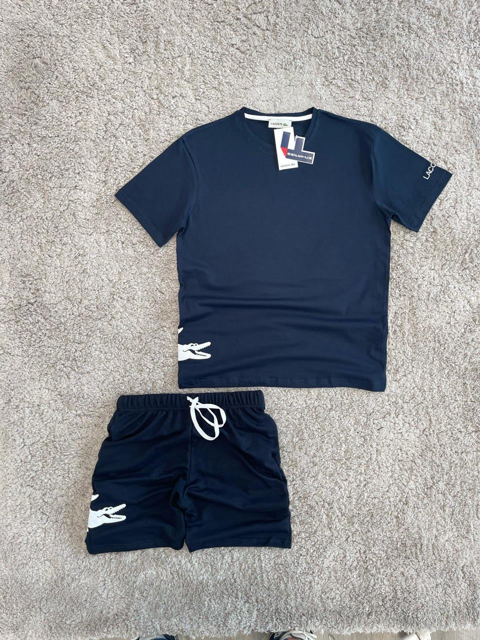 Nuevo Conjunto de verano Lacoste color marino