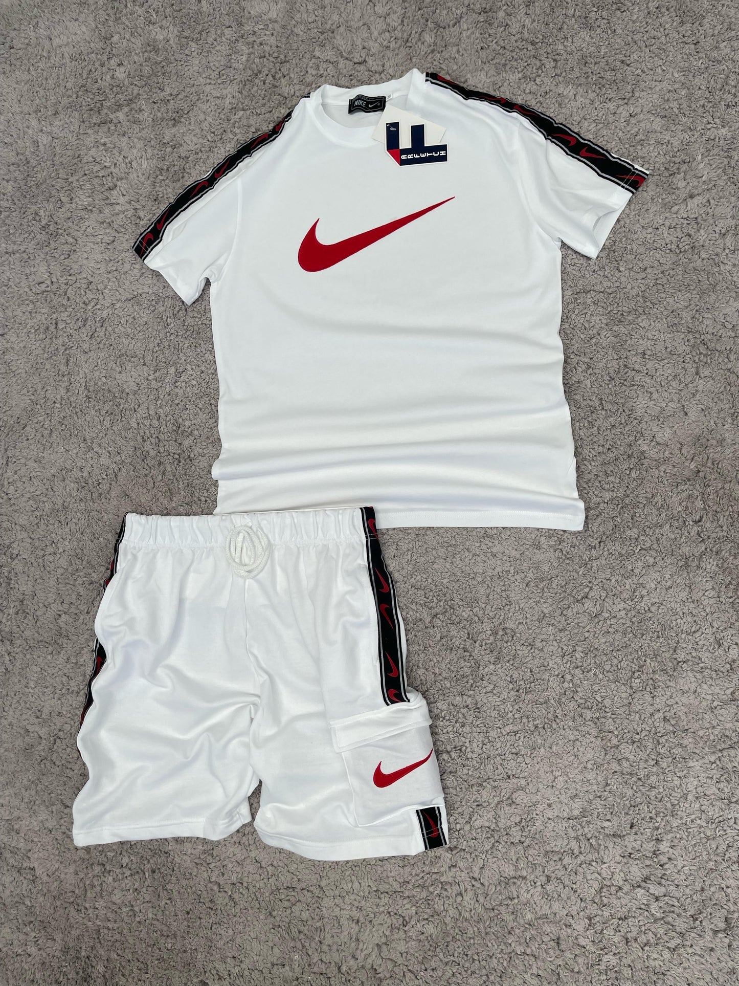 Conjunto de verano NIKE blanco