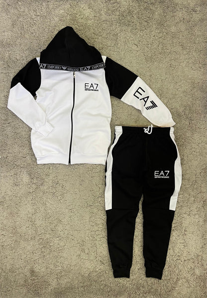 Novedad Chándal EA7 “blanco” "Baja calidad"