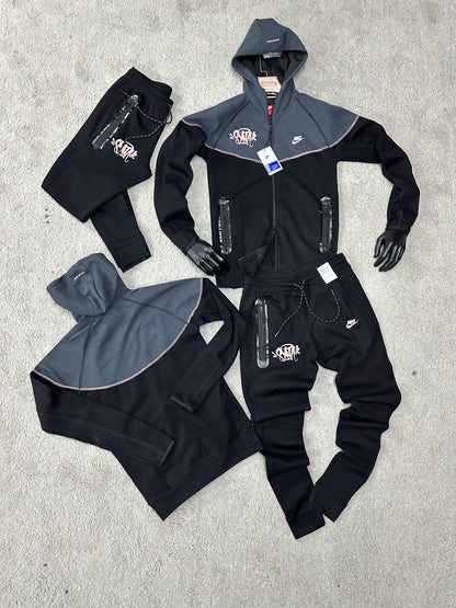 Nike Tech x Syna World/ 15€