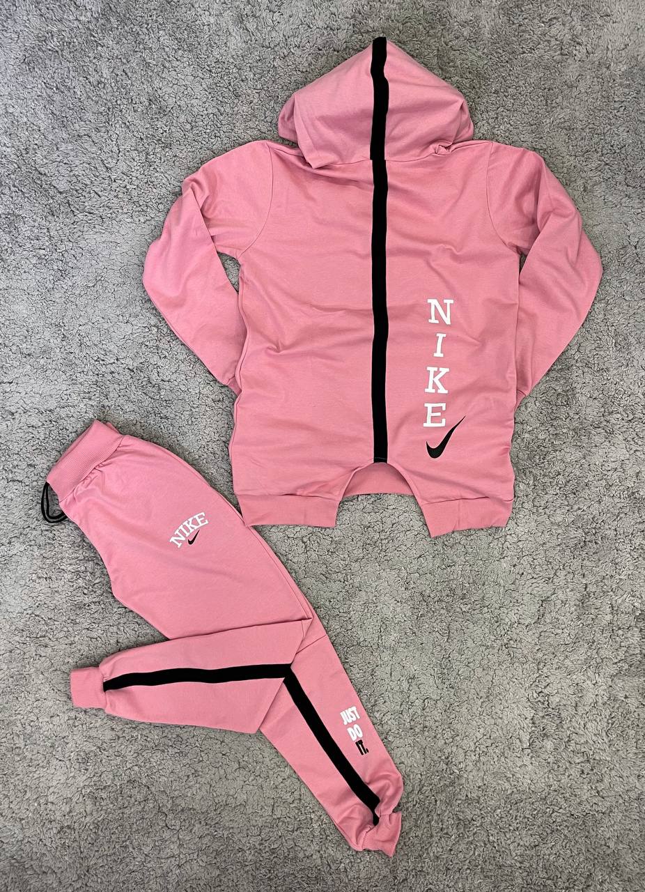 Chándal Nike rosa “novedad” "Baja calidad"