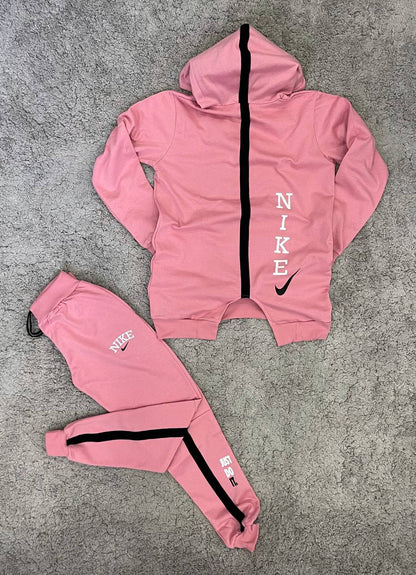 Chándal Nike rosa “novedad” "Baja calidad"