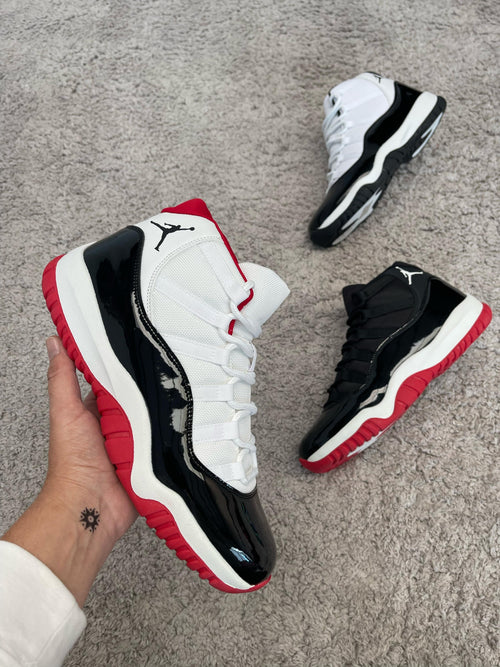Jordan 11 blancas/rojas