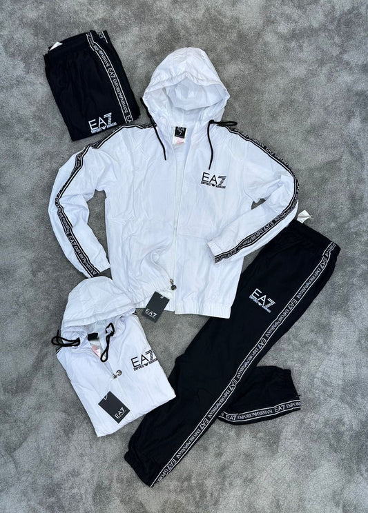 Chandal Armani (blanco) Max calidad