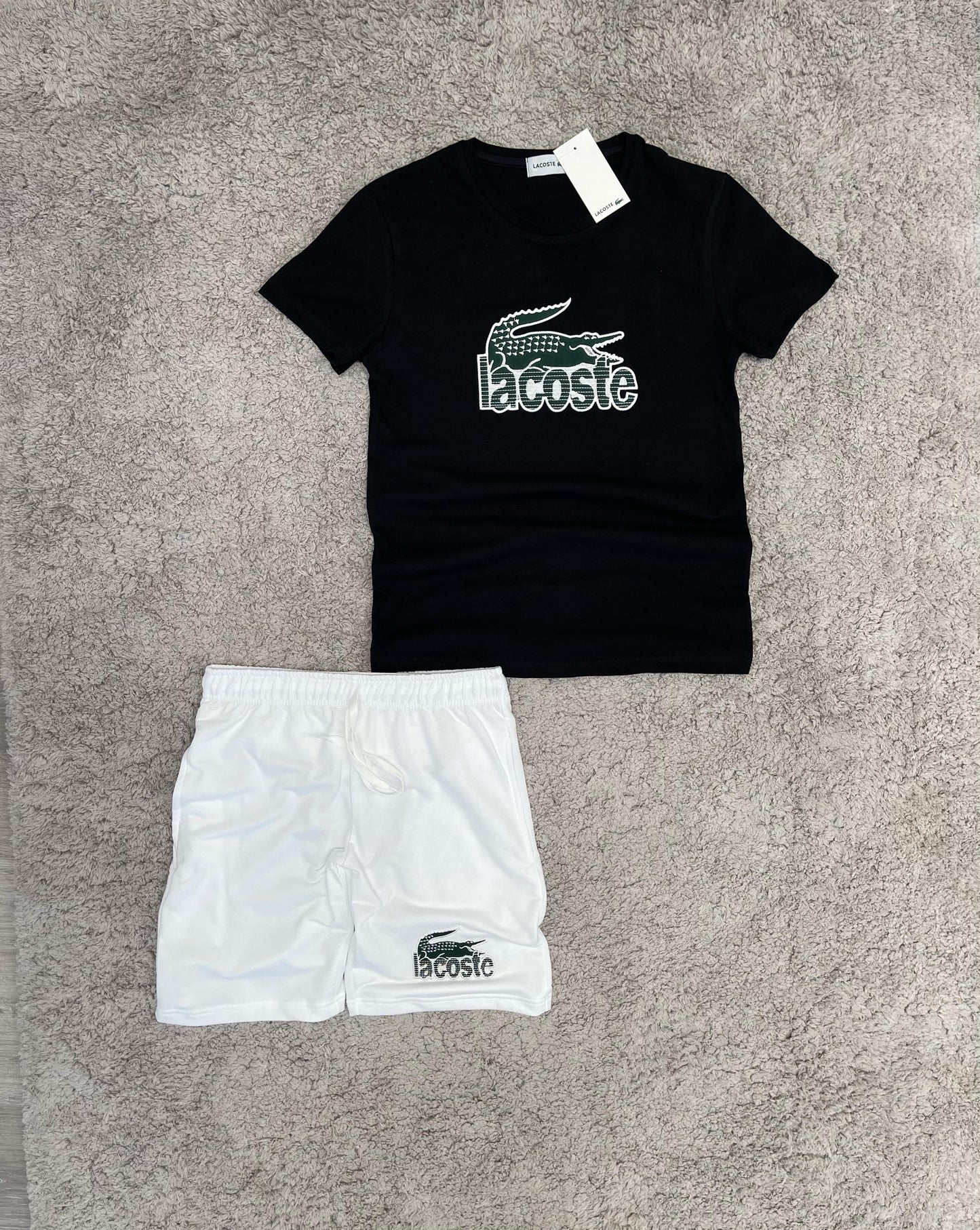 Nuevo Conjunto de verano Lacoste