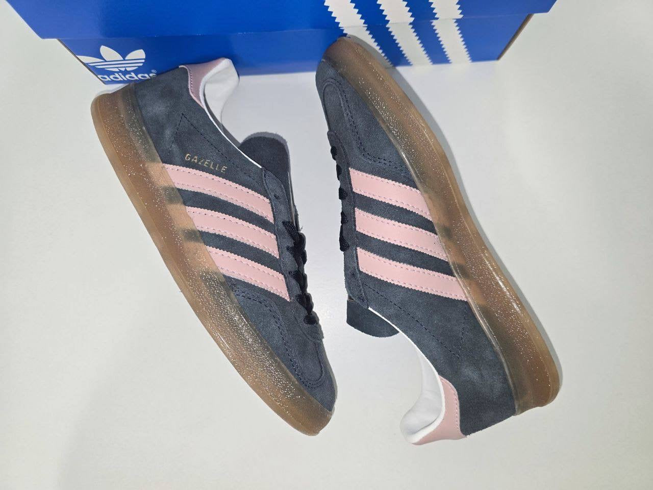 ADIDAS GAZELLE logo rosa