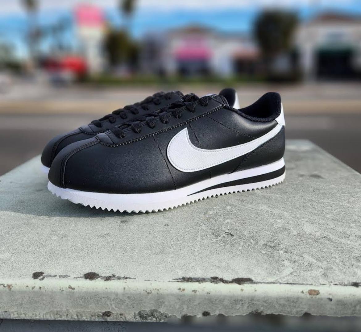 Zapatillas Nike Cortez negras "Baja calidad"