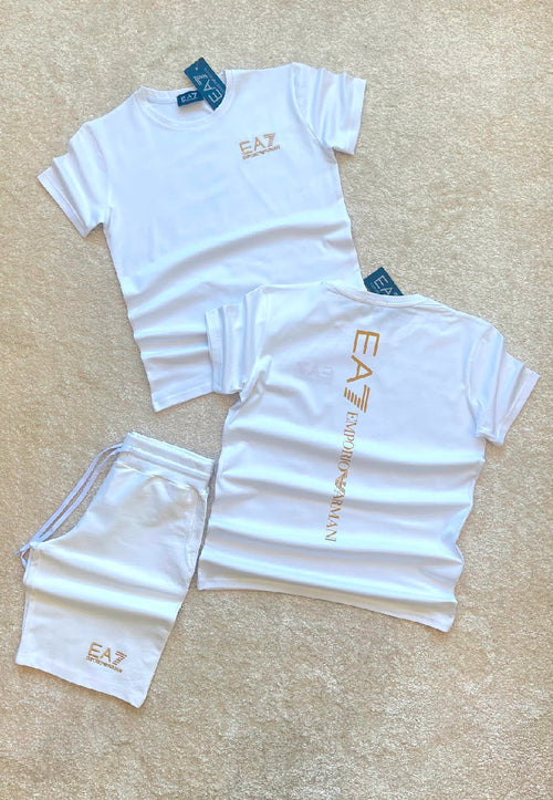 Conjunto de verano EA7