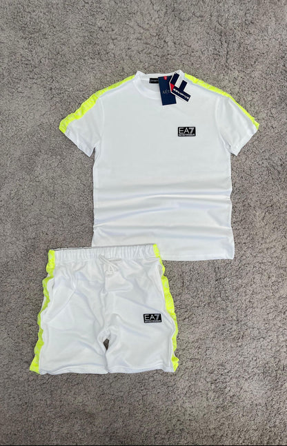 Conjunto de verano EA7