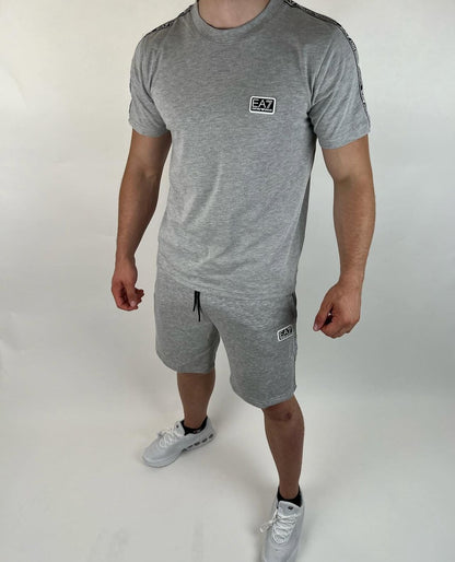 Conjunto de verano EA7 gris