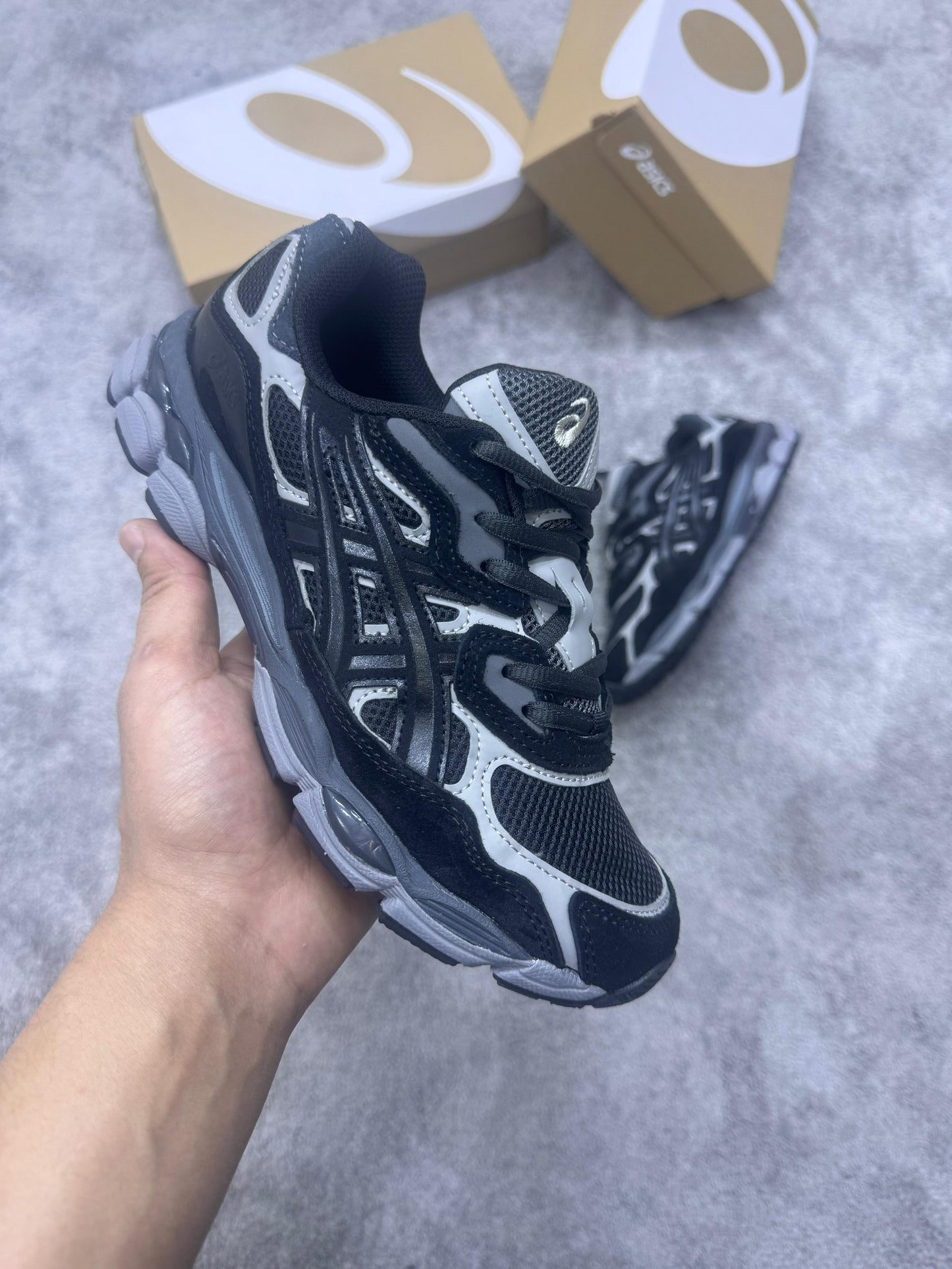 Asics GEL-NYC "negras"