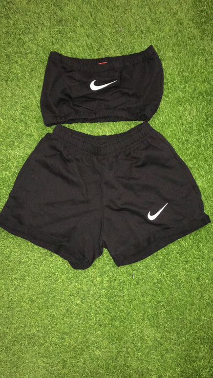 Conjunto Chica "Baja calidad"